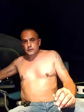 Snapshot of hardcok4u2abuse40 chatting on 12.14.24 hardcok4u2abuse40 online show from 12.14.24