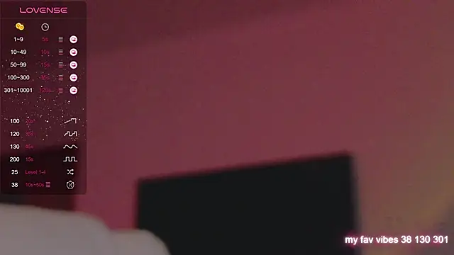 Snapshot of Juliette_Sunshine chatting on 09.17.25 Juliette Sunshine online show from 09.17.25