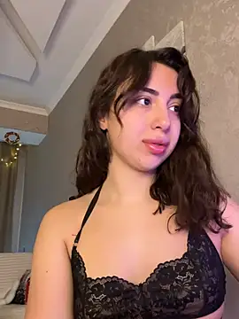 Snapshot of Tasty_Nora chatting on 01.27.25 Tasty Nora online show from 01.27.25