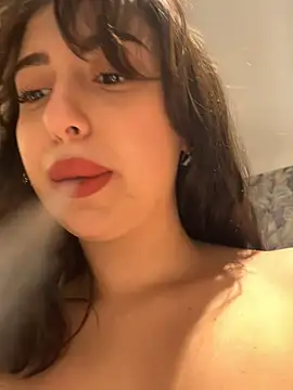 Snapshot of Tasty_Nora chatting on 02.12.25 Tasty Nora online show from 02.12.25