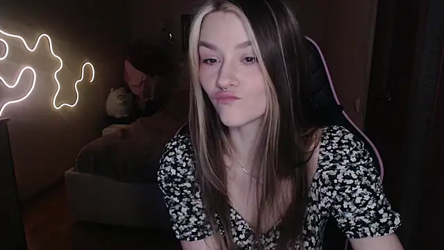 Snapshot of jeann_elsaa chatting on 02.01.25 jeann elsaa online show from 02.01.25