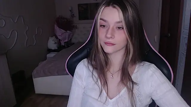 Snapshot of jeann_elsaa chatting on 02.28.25 jeann elsaa online show from 02.28.25