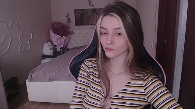 Snapshot of jeann_elsaa chatting on 03.01.25 jeann elsaa online show from 03.01.25