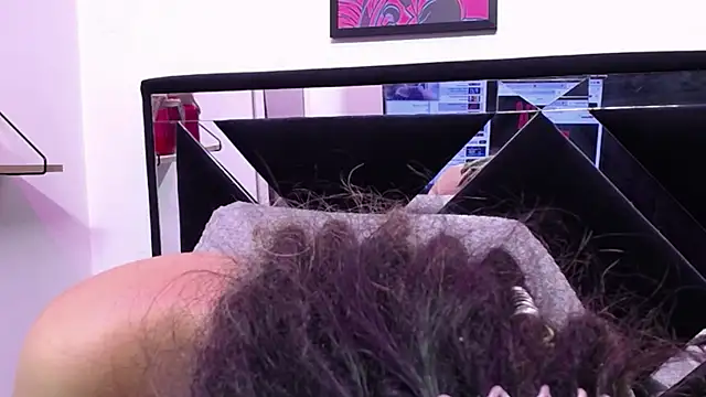 Snapshot of ORIANNA_BODMOD chatting on 02.28.25 ORIANNA BODMOD online show from 02.28.25