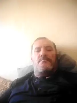 Snapshot of bestofyalcinturkey chatting on 12.17.24 bestofyalcinturkey online show from 12.17.24