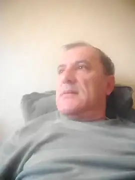 Snapshot of bestofyalcinturkey chatting on 01.13.25 bestofyalcinturkey online show from 01.13.25