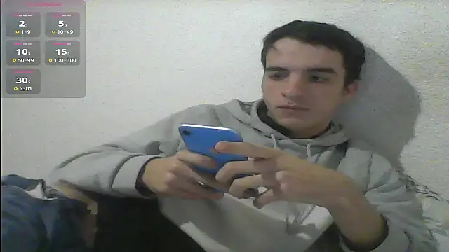 Snapshot of Tombgy07 chatting on 01.17.25 Tombgy07 online show from 01.17.25