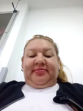 HORNY MATURE25 online show from 01.04.25