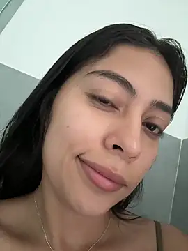 Snapshot of Sophie__Foxxx chatting on 01.12.25 Sophie Foxxx online show from 01.12.25
