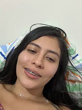 Snapshot of Sophie__Foxxx chatting on 01.16.25 Sophie Foxxx online show from 01.16.25