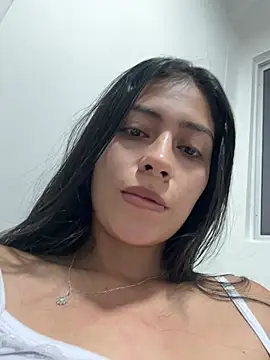 Snapshot of Sophie__Foxxx chatting on 01.22.25 Sophie Foxxx online show from 01.22.25