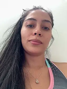 Snapshot of Sophie__Foxxx chatting on 03.05.25 Sophie Foxxx online show from 03.05.25