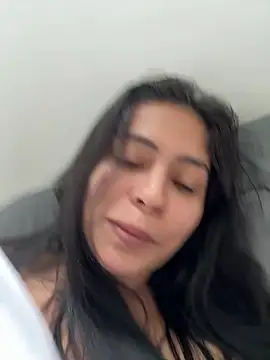 Snapshot of Sophie__Foxxx chatting on 03.06.25 Sophie Foxxx online show from 03.06.25
