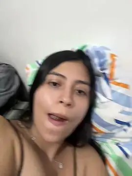 Snapshot of Sophie__Foxxx chatting on 03.14.25 Sophie Foxxx online show from 03.14.25