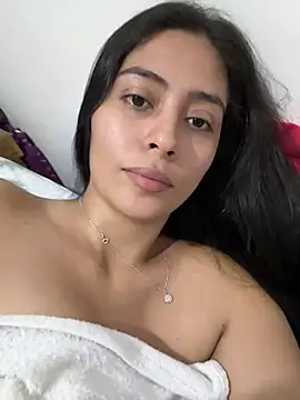 Snapshot of Sophie__Foxxx chatting on 03.16.25 Sophie Foxxx online show from 03.16.25