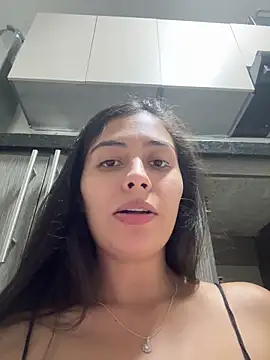 Snapshot of Sophie__Foxxx chatting on 03.19.25 Sophie Foxxx online show from 03.19.25