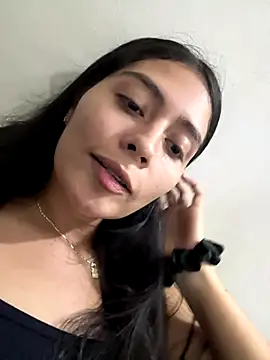 Snapshot of Sophie__Foxxx chatting on 09.28.25 Sophie Foxxx online show from 09.28.25