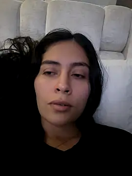 Snapshot of Sophie__Foxxx chatting on 10.15.25 Sophie Foxxx online show from 10.15.25