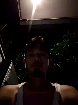 Snapshot of Dwirosebig chatting on 10.30.25 Dwirosebig online show from 10.30.25