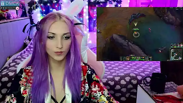 Snapshot of Violet_Noir chatting on 01.23.25 Violet Noir online show from 01.23.25