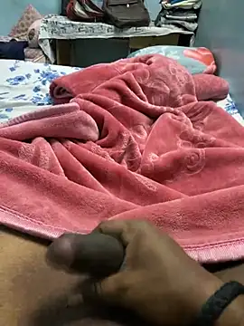 Snapshot of Honeydick7 chatting on 01.07.25 Honeydick7 online show from 01.07.25