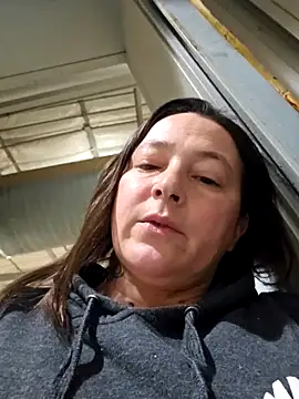 Snapshot of angelbaby1998 chatting on 12.14.24 angelbaby1998 online show from 12.14.24