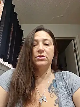 Snapshot of angelbaby1998 chatting on 01.11.25 angelbaby1998 online show from 01.11.25