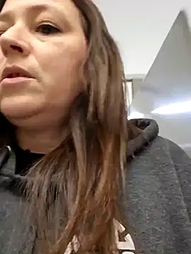 Snapshot of angelbaby1998 chatting on 01.18.25 angelbaby1998 online show from 01.18.25