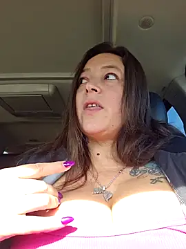 Snapshot of angelbaby1998 chatting on 01.22.25 angelbaby1998 online show from 01.22.25