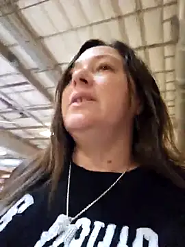 Snapshot of angelbaby1998 chatting on 03.08.25 angelbaby1998 online show from 03.08.25