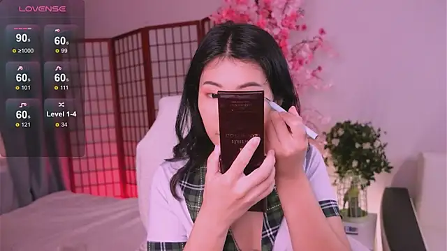 Snapshot of Wendy__Hills chatting on 09.14.25 Wendy Hills online show from 09.14.25