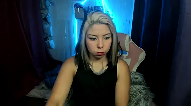 Snapshot of Diosagata chatting on 12.11.24 Diosagata online show from 12.11.24