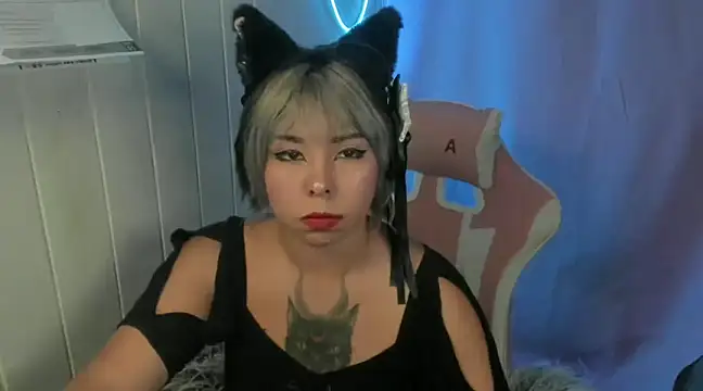 Snapshot of Diosagata chatting on 12.16.24 Diosagata online show from 12.16.24