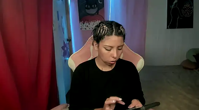 Snapshot of Diosagata chatting on 02.16.25 Diosagata online show from 02.16.25