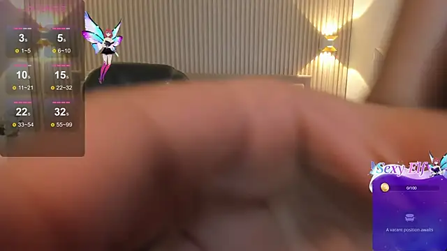 Snapshot of Sooffii_1 chatting on 01.10.25 Sooffii 1 online show from 01.10.25