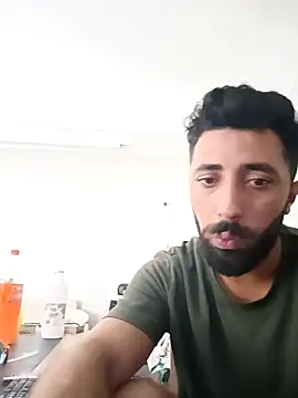 Snapshot of Rakiyy34 chatting on 09.25.25 Rakiyy34 online show from 09.25.25