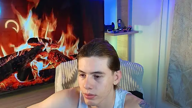 Snapshot of dimitri_tv chatting on 10.04.25 dimitri tv online show from 10.04.25