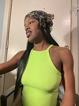 Snapshot of wishwashhy22 chatting on 02.04.25 wishwashhy22 online show from 02.04.25