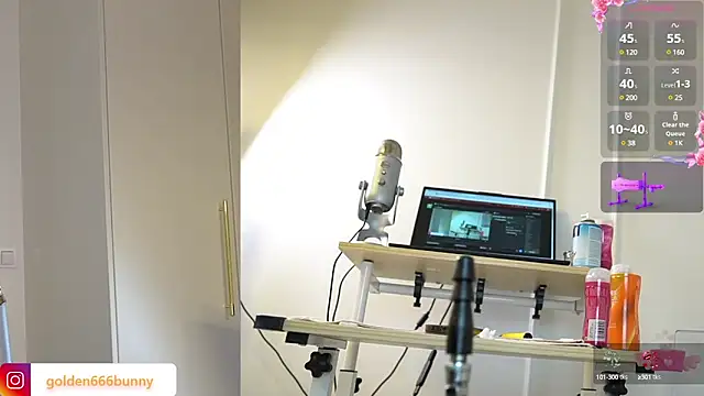 Snapshot of Miss69Ri99 chatting on 01.03.25 Miss69Ri99 online show from 01.03.25