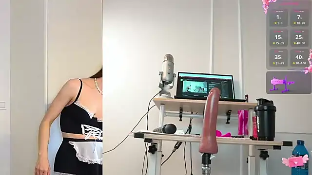 Snapshot of Miss69Ri99 chatting on 03.07.25 Miss69Ri99 online show from 03.07.25