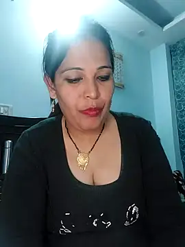 Poojabhabi101 online show from 01.15.25