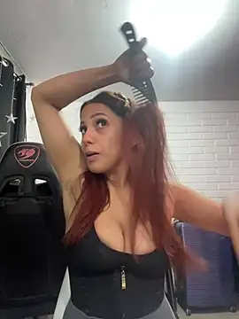 Snapshot of Cat_x1 chatting on 12.18.24 Cat x1 online show from 12.18.24