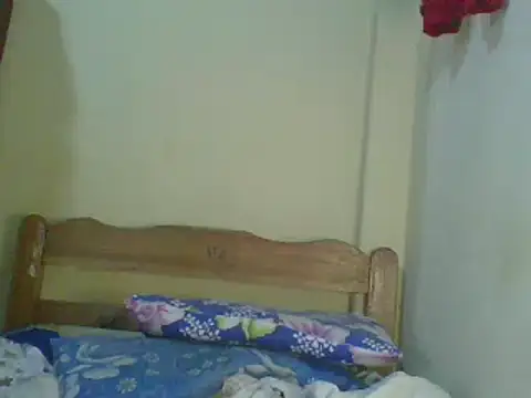 Snapshot of sweet-frida22 chatting on 02.19.25 sweet-frida22 online show from 02.19.25