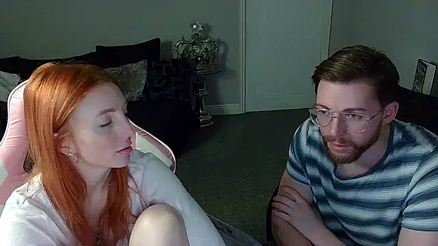 Snapshot of Red_firesquirt chatting on 01.12.25 Red firesquirt online show from 01.12.25