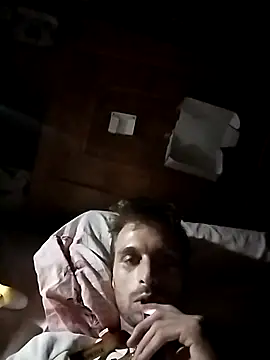 Snapshot of trap_xandi_playlist chatting on 10.02.25 trap xandi playlist online show from 10.02.25