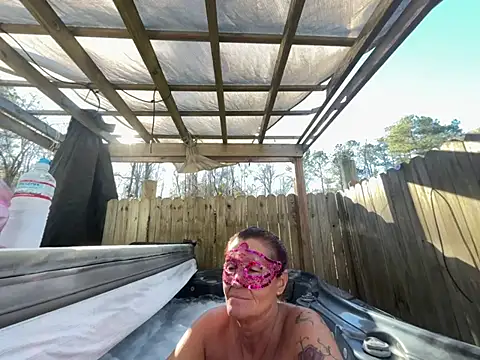 Snapshot of prainxxx22 chatting on 02.16.25 prainxxx22 online show from 02.16.25