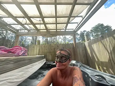 Snapshot of prainxxx22 chatting on 03.17.25 prainxxx22 online show from 03.17.25