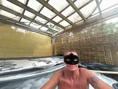 Snapshot of prainxxx22 chatting on 10.07.25 prainxxx22 online show from 10.07.25