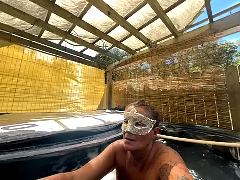 Snapshot of prainxxx22 chatting on 10.09.25 prainxxx22 online show from 10.09.25