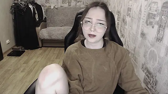 Snapshot of AmeliaKamishiro chatting on 01.28.25 AmeliaKamishiro online show from 01.28.25